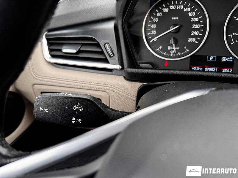 BMW 216d 2017 — Миниатюра 13