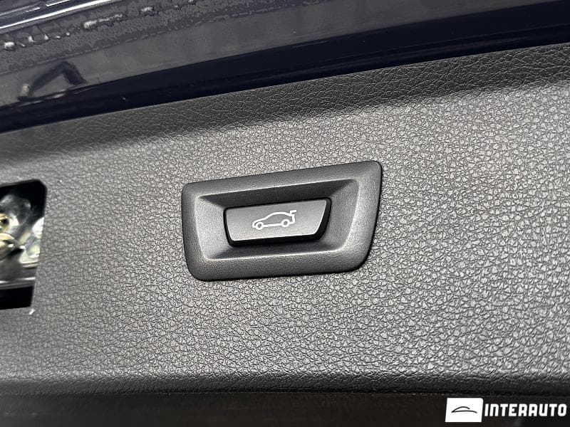 BMW 216d 2017 — Миниатюра 20