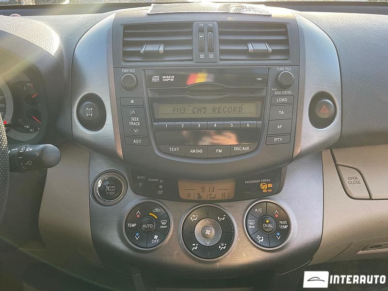 2009 Toyota Rav-4 — Miniatură 15