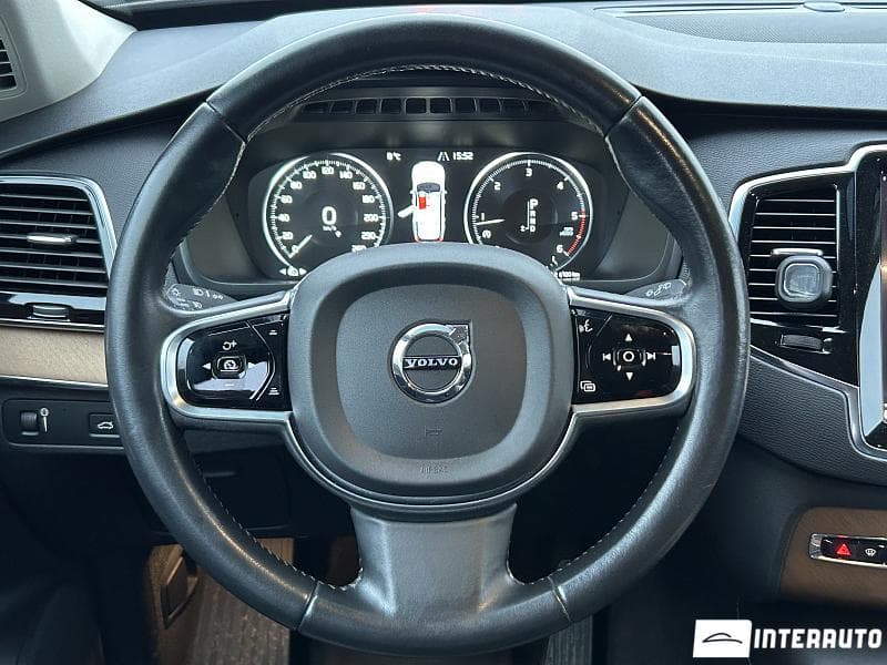 2016 Volvo XC 90 — Miniatură 10