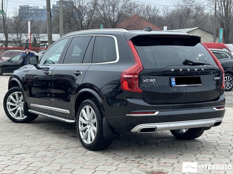 2016 Volvo XC 90 — Miniatură 2