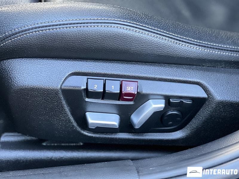 2016 BMW 328 — Miniatură 11