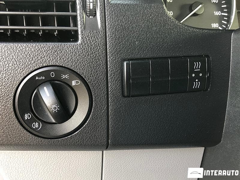 2013 Mercedes Sprinter — Miniatură 9