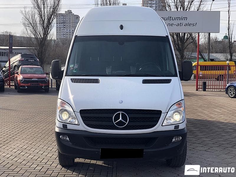 2013 Mercedes Sprinter — Miniatură 2