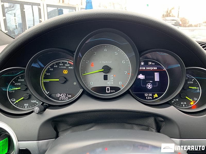 2016 Porsche Cayenne S Hybrid — Miniatură 10