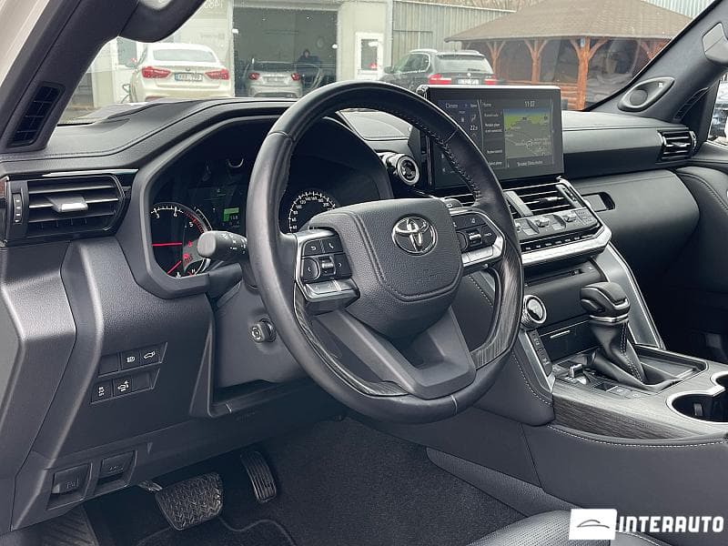 2022 Toyota Land Cruiser — Miniatură 9