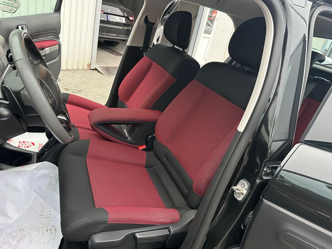 Citroen C4 Cactus 2017 — Миниатюра 5