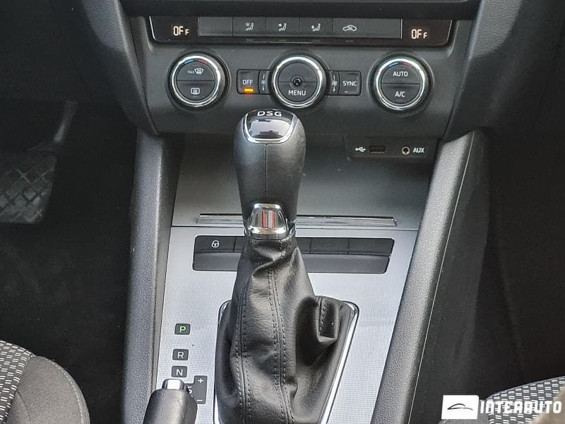 2016 Skoda Octavia — Miniatură 14