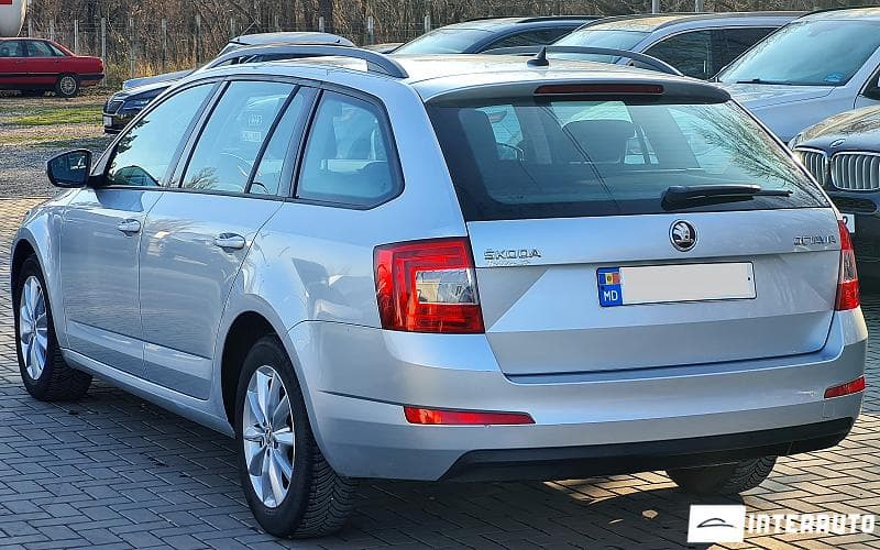 2016 Skoda Octavia — Miniatură 4