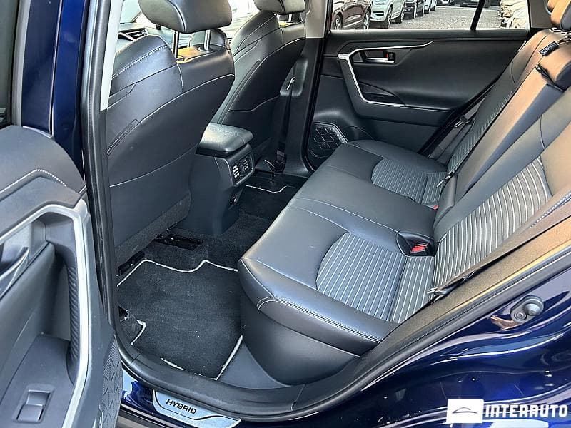 2019 Toyota Rav-4 — Miniatură 17