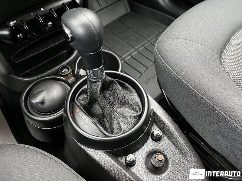 2016 Mini Countryman Cooper D — Miniatură 14