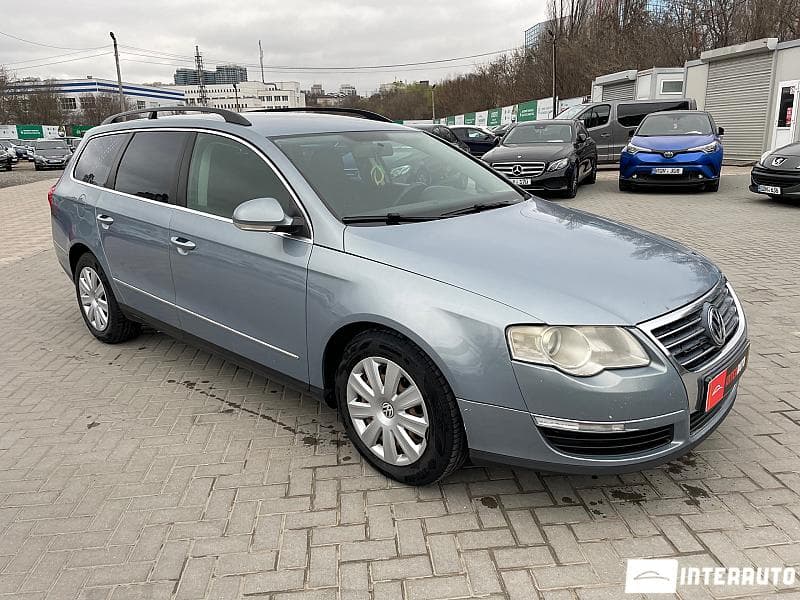2009 Volkswagen Passat — Miniatură 3
