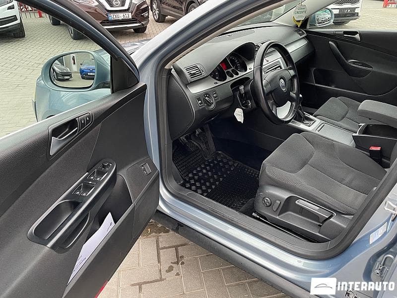 2009 Volkswagen Passat — Miniatură 7