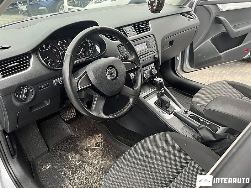 2013 Skoda Octavia — Miniatură 7