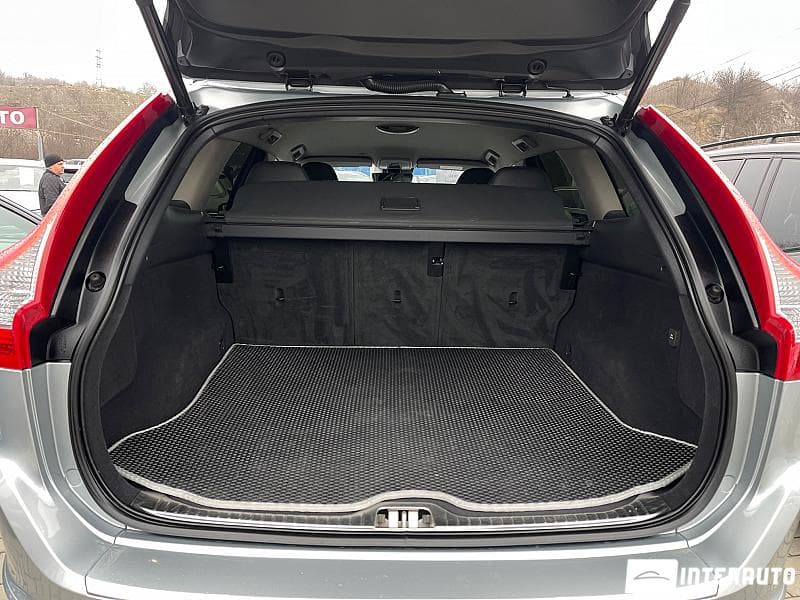 2016 Volvo XC 60 — Miniatură 18