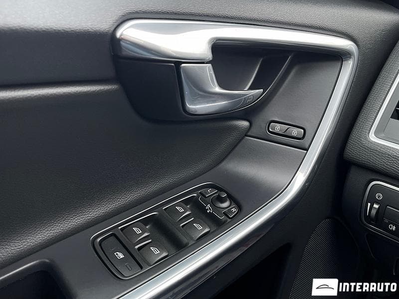 2016 Volvo XC 60 — Miniatură 7