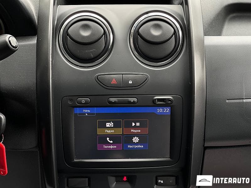 2016 Dacia Duster — Miniatură 10