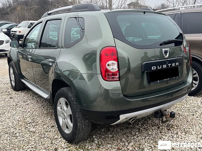 2013 Dacia Duster — Miniatură 3