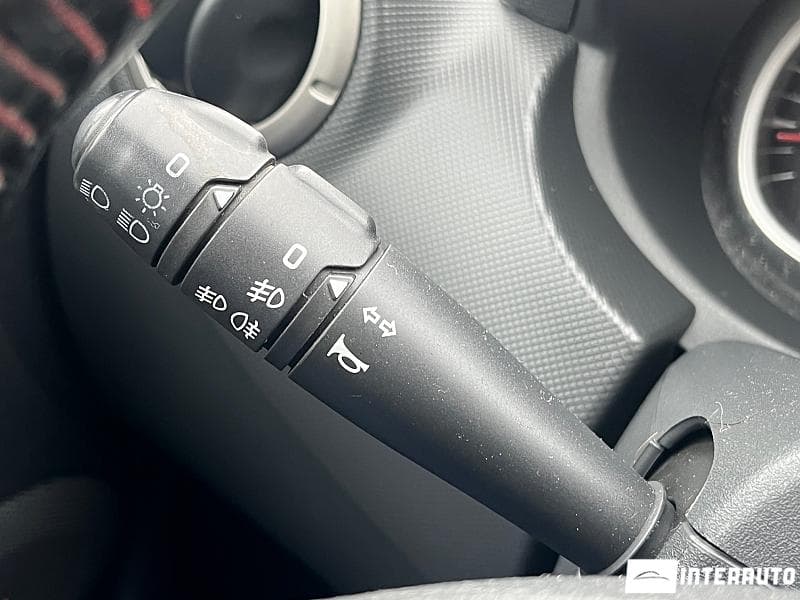 2013 Dacia Duster — Miniatură 13