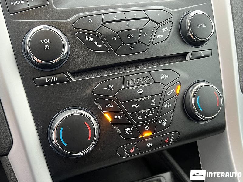 2016 Ford Mondeo — Miniatură 9