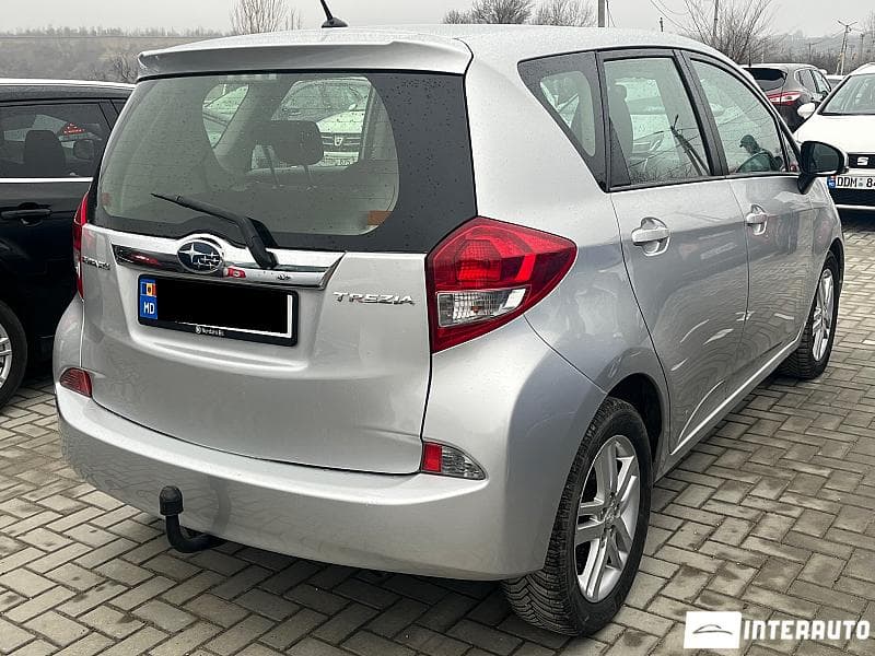 2011 Subaru Trezia — Miniatură 3