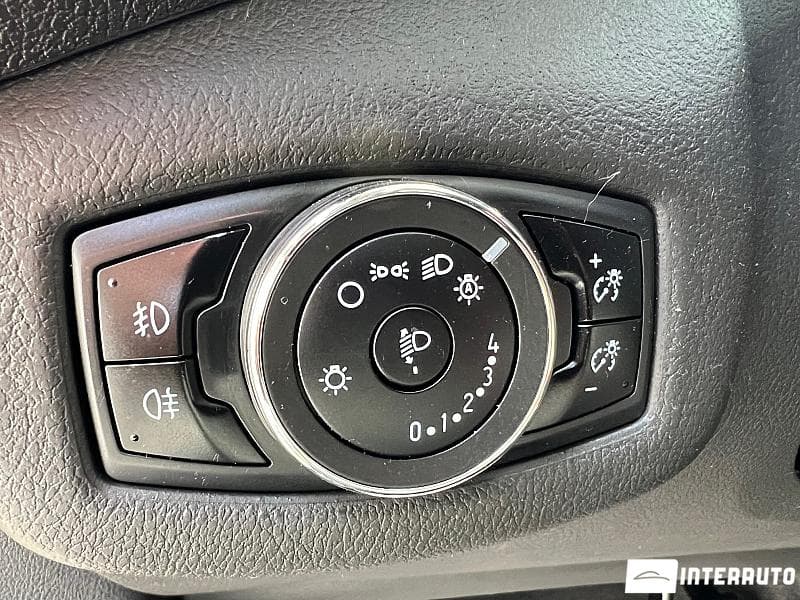 2017 Ford Tourneo Connect — Miniatură 14