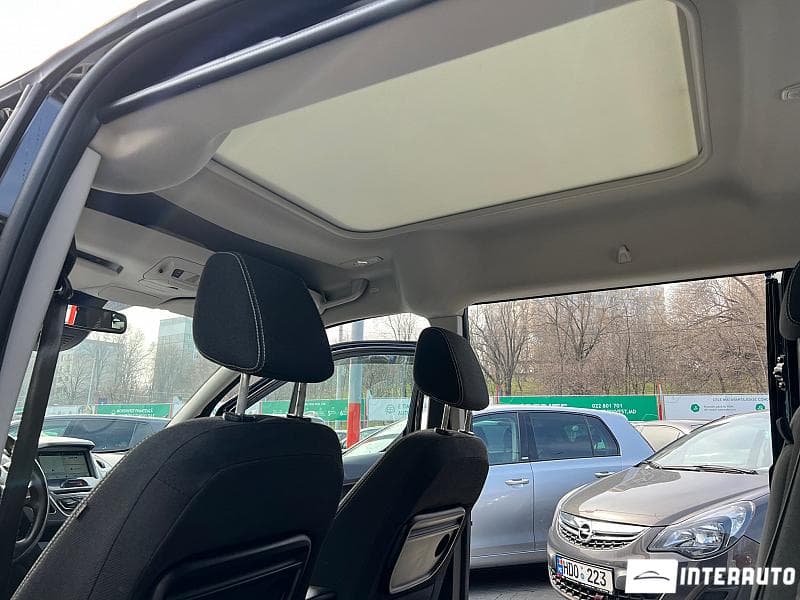 2017 Ford Tourneo Connect — Miniatură 17