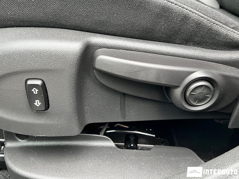 2016 Opel Astra — Miniatură 12