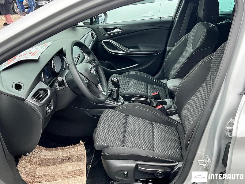 2016 Opel Astra — Miniatură 5
