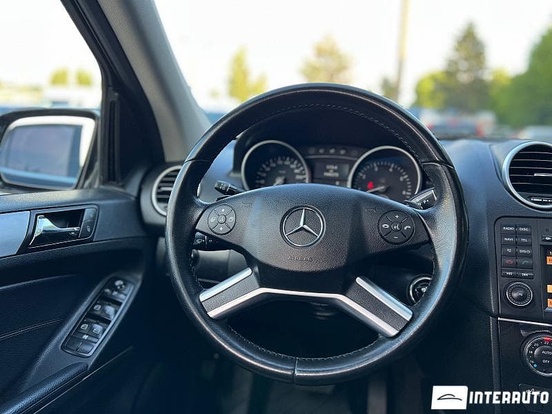 2009 Mercedes ML 350 — Miniatură 10