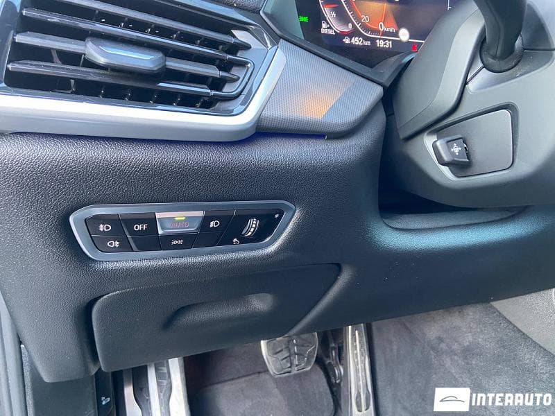2021 BMW X5 2.5D — Miniatură 15