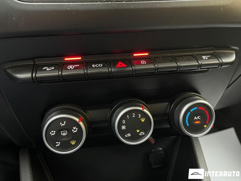 2018 Dacia Duster — Miniatură 11