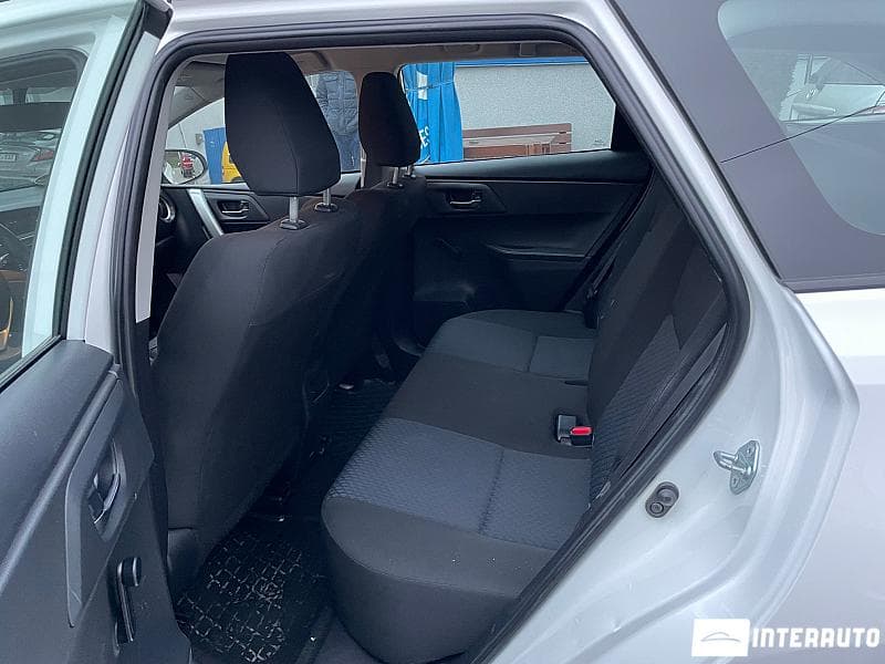 2013 Toyota Auris — Miniatură 18