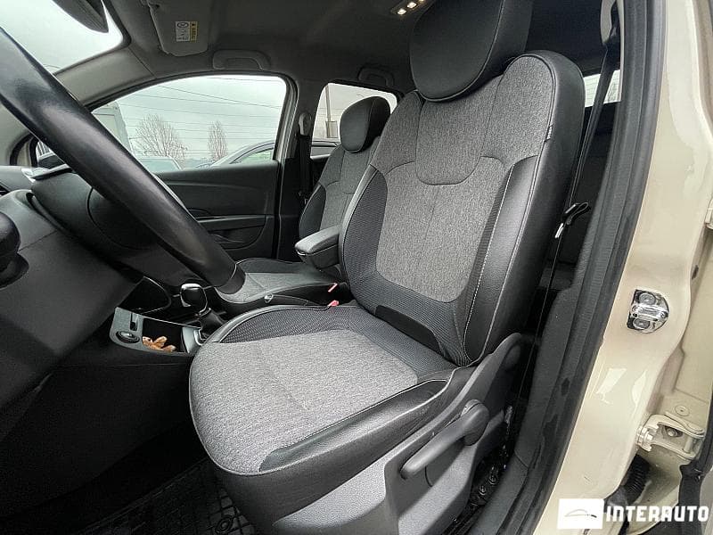 2018 Renault Captur — Miniatură 9