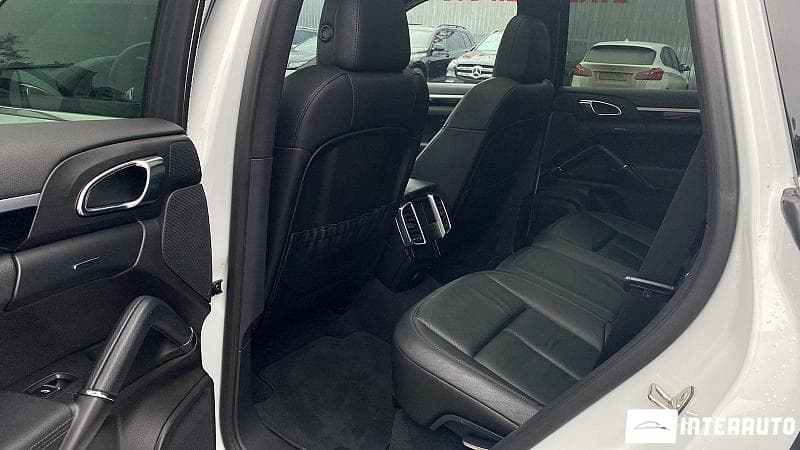 2014 Porsche Cayenne S Hybrid — Miniatură 11