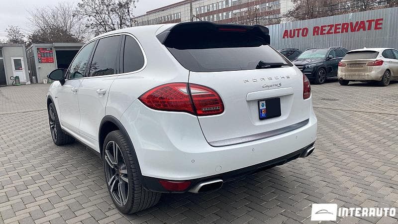 2014 Porsche Cayenne S Hybrid — Miniatură 4