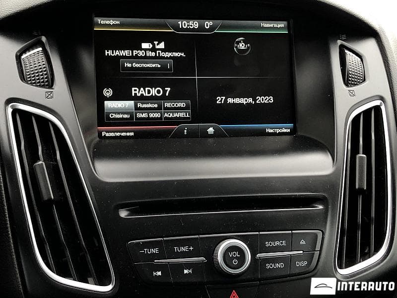 2015 Ford Focus — Miniatură 13