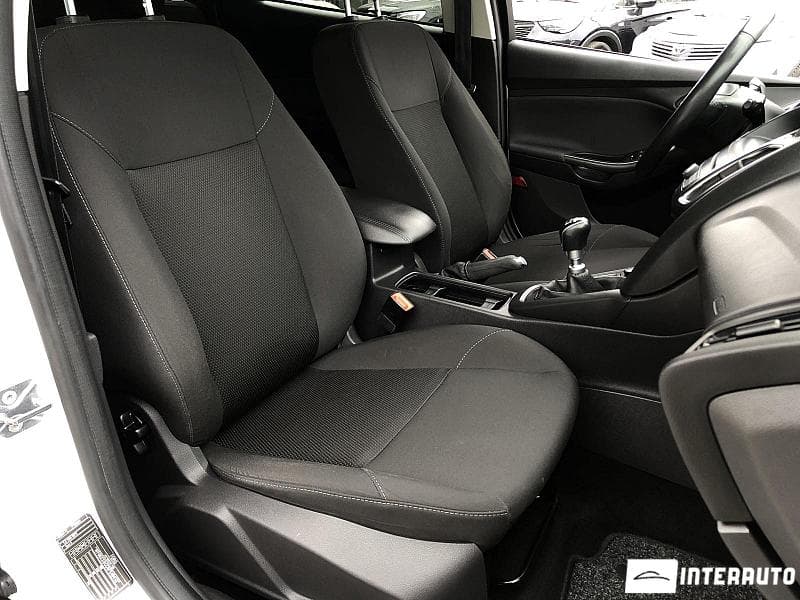 2015 Ford Focus — Miniatură 18
