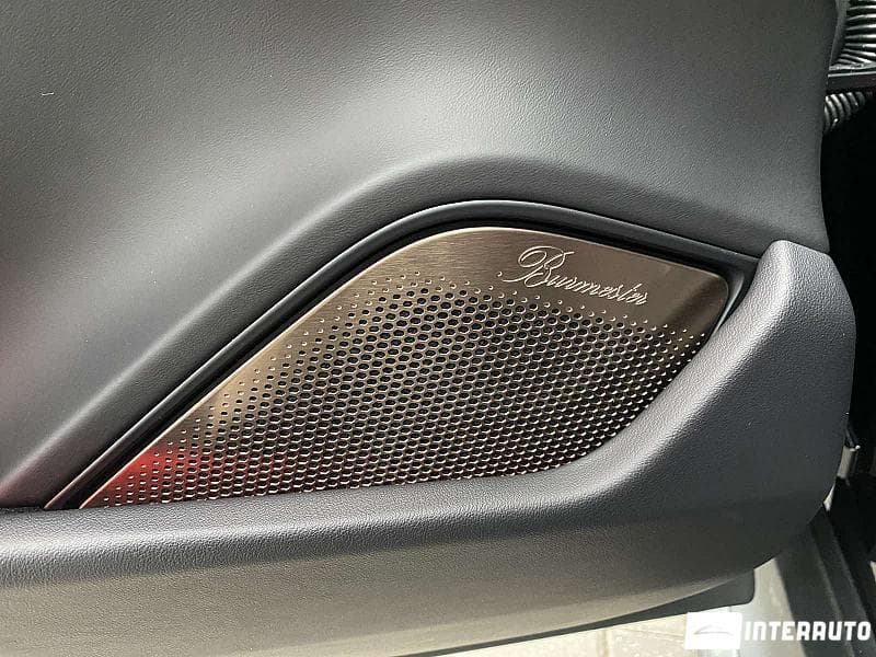 Porsche Taycan Turbo S 2021 — Миниатюра 29