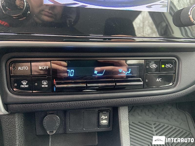2019 Toyota Corolla — Miniatură 14