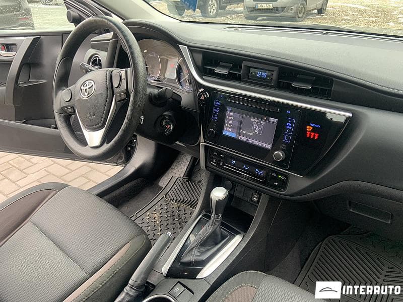 2019 Toyota Corolla — Miniatură 5