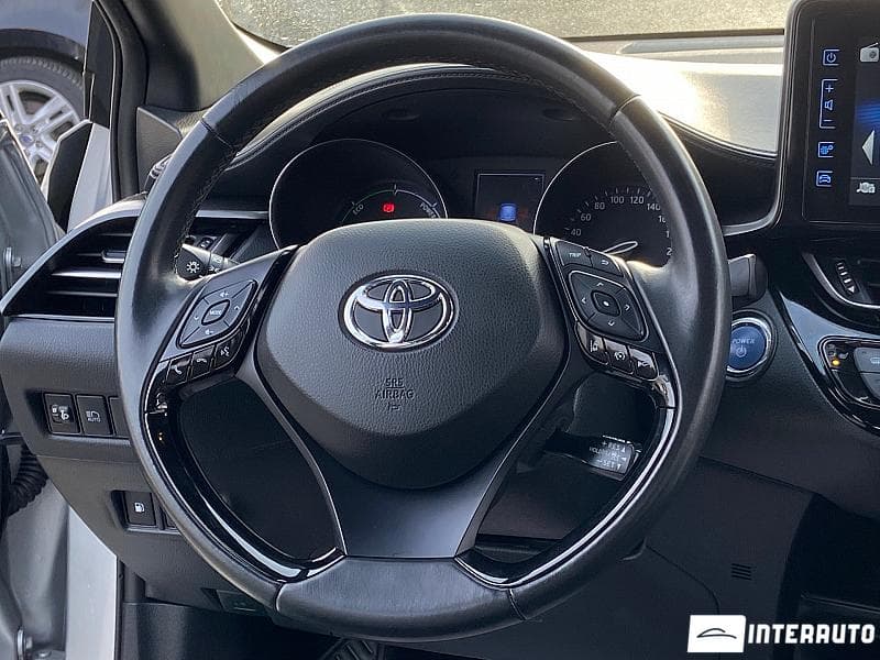 2019 Toyota C-HR — Miniatură 9
