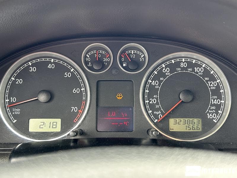 2003 Volkswagen Passat — Miniatură 11