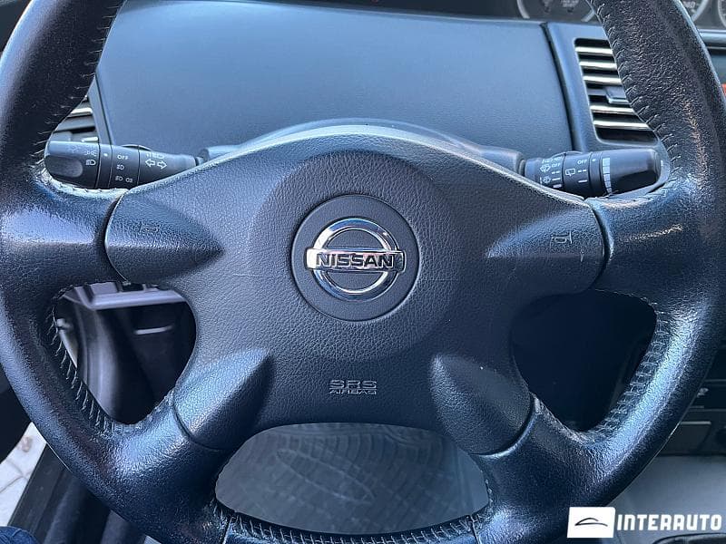 2002 Nissan Primera — Miniatură 8