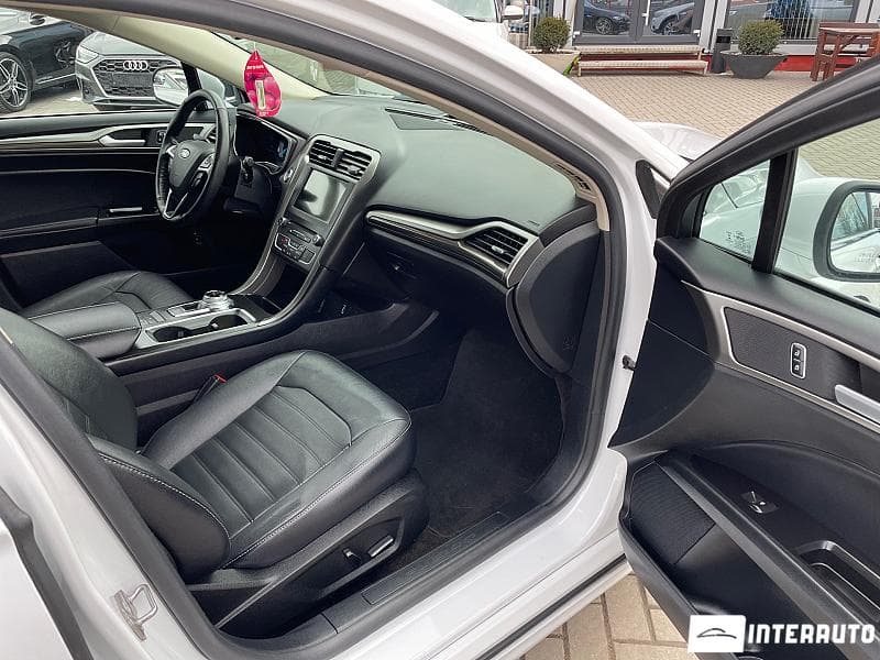 Ford Fusion 2018 — Миниатюра 15