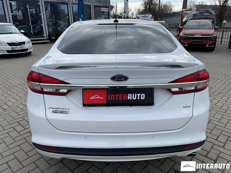 Ford Fusion 2018 — Миниатюра 6