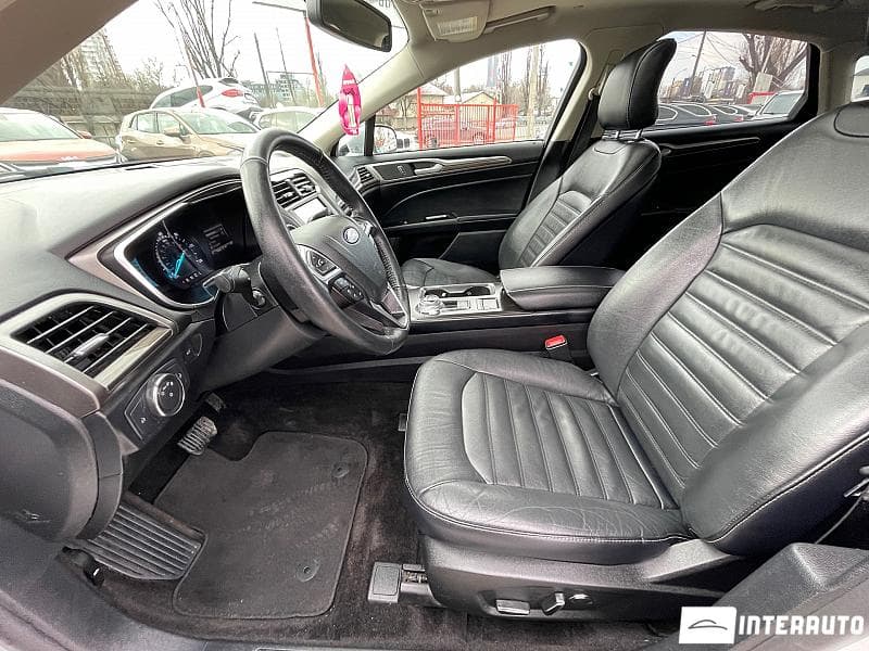 Ford Fusion 2018 — Миниатюра 10