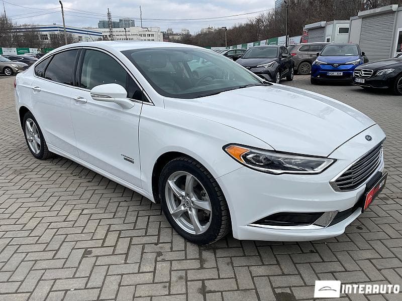Ford Fusion 2018 — Миниатюра 3