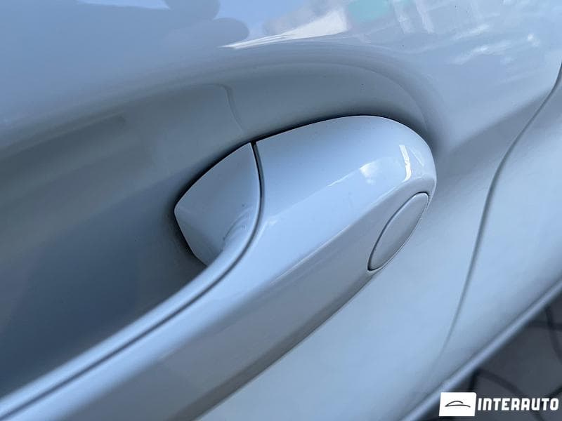 BMW 530e 2018 — Миниатюра 8