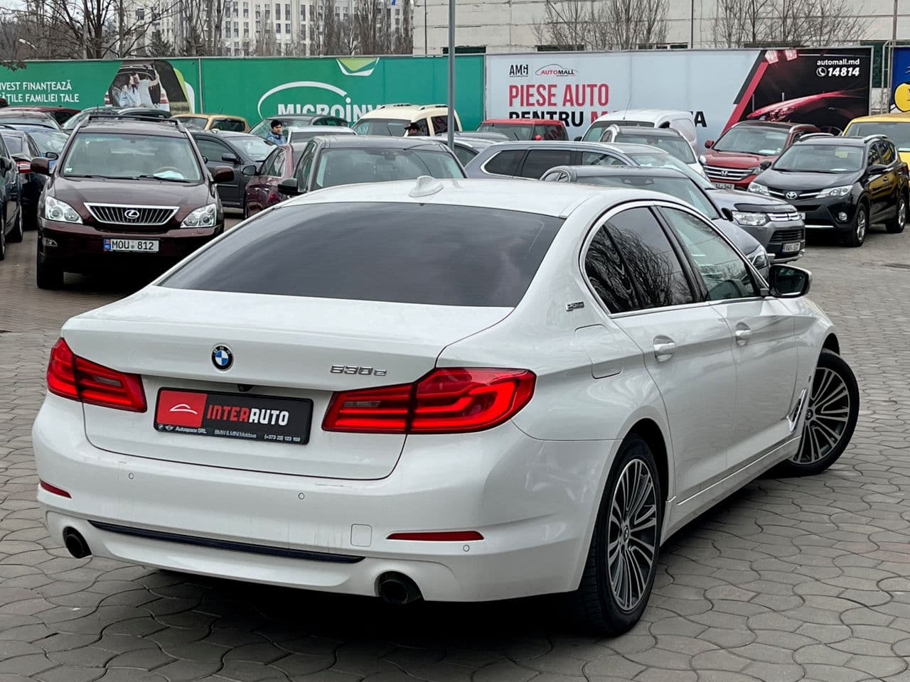 BMW 530e 2018 — Миниатюра 3